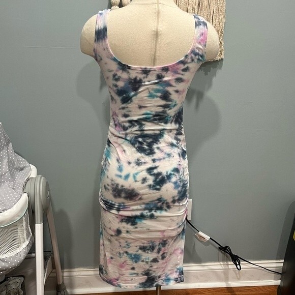 NEW Tie Dye Maternity Tank Dress with Side Ruching Small - Picture 6 of 9